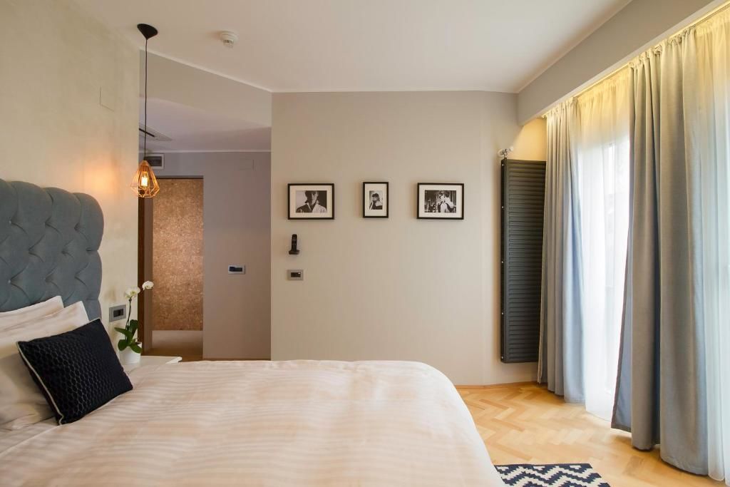 Отель Venis Boutique Hotel Бухарест-56